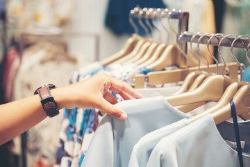 ۶ راهکار موثر برای قیمت گذاری روی محصولات فشن!